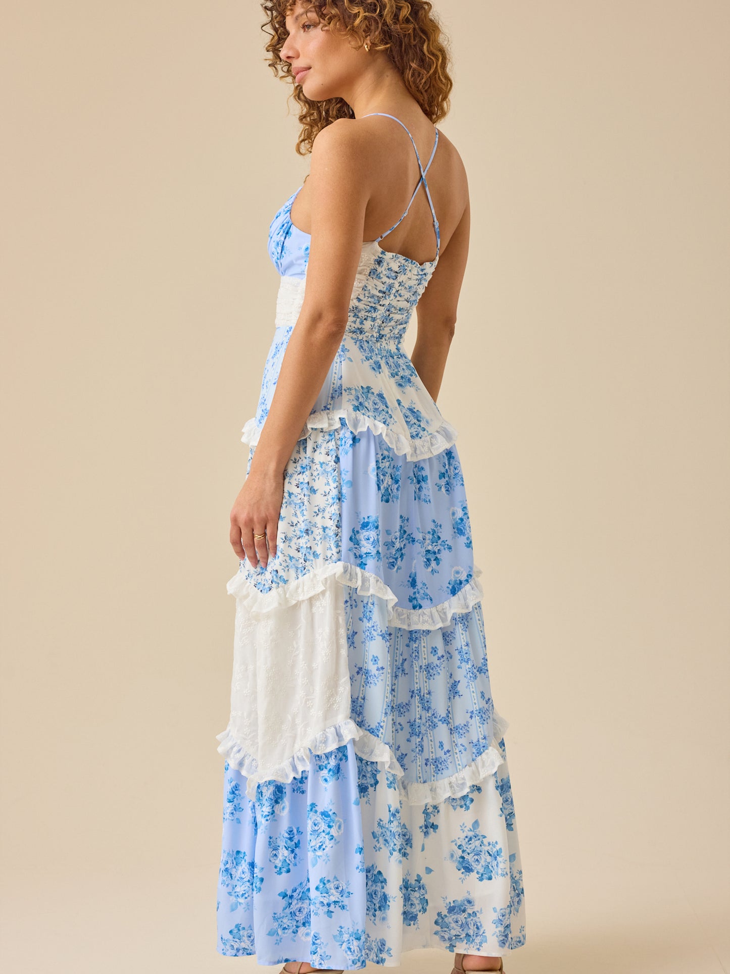 Adernlia Floral Maxi Dress