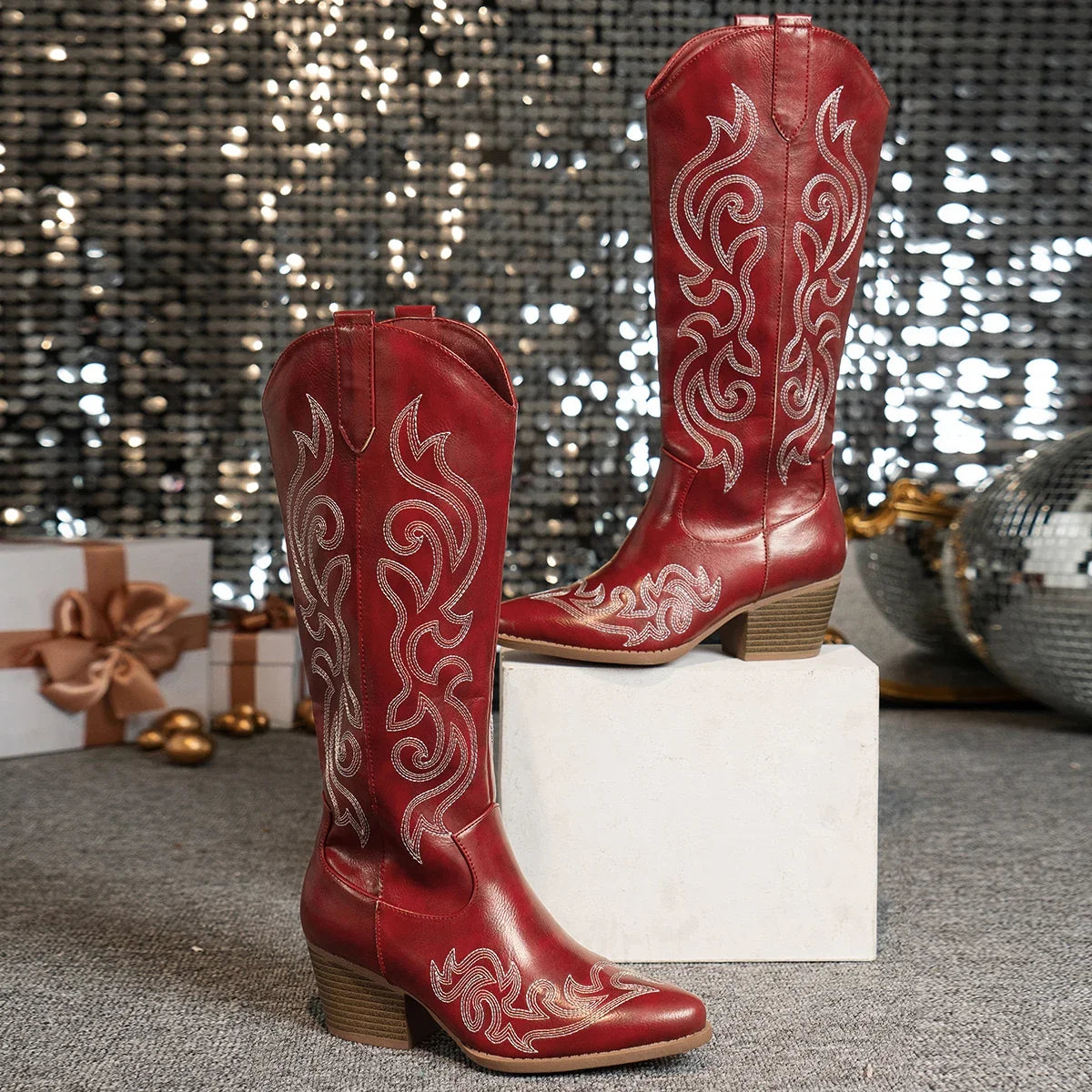 Women's Retro Embroidered Pointed Toe Cowboy Boots