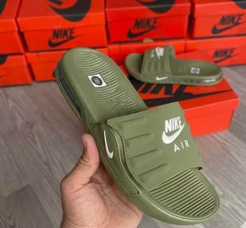 Claquette Nike Air Max Camden 190 ألف