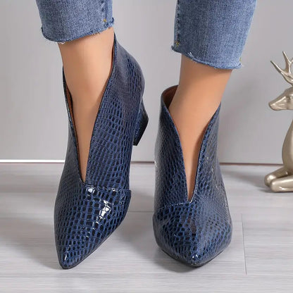 Women's Textured Curved Cut Mid Block Heel Ankle Boots