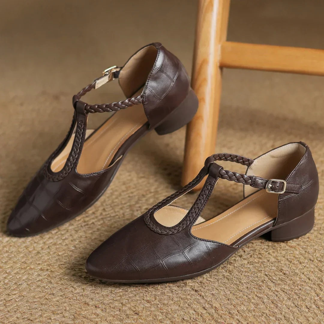 Women's Classic Pointed Toe Leather T-Strap Mary Jane Flats