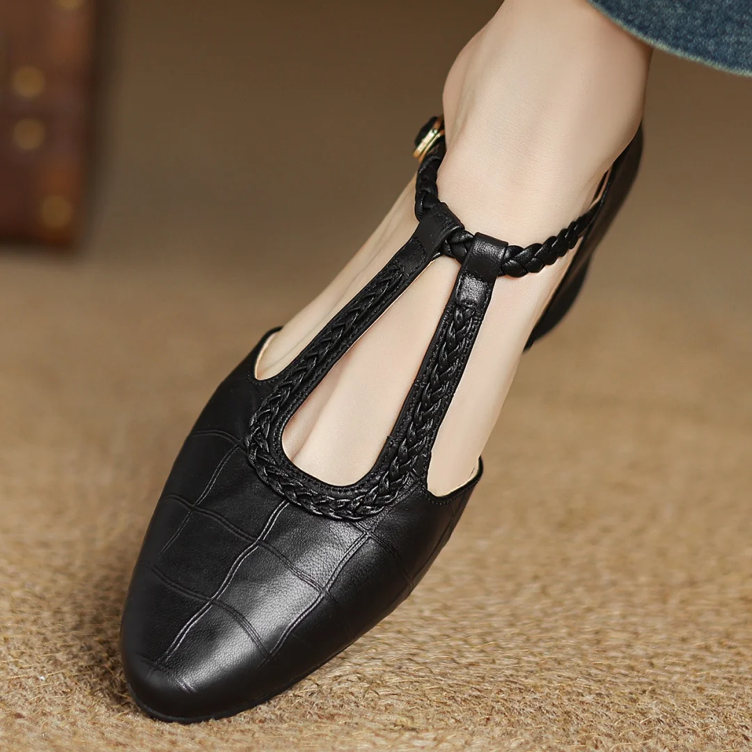 Women's Classic Pointed Toe Leather T-Strap Mary Jane Flats