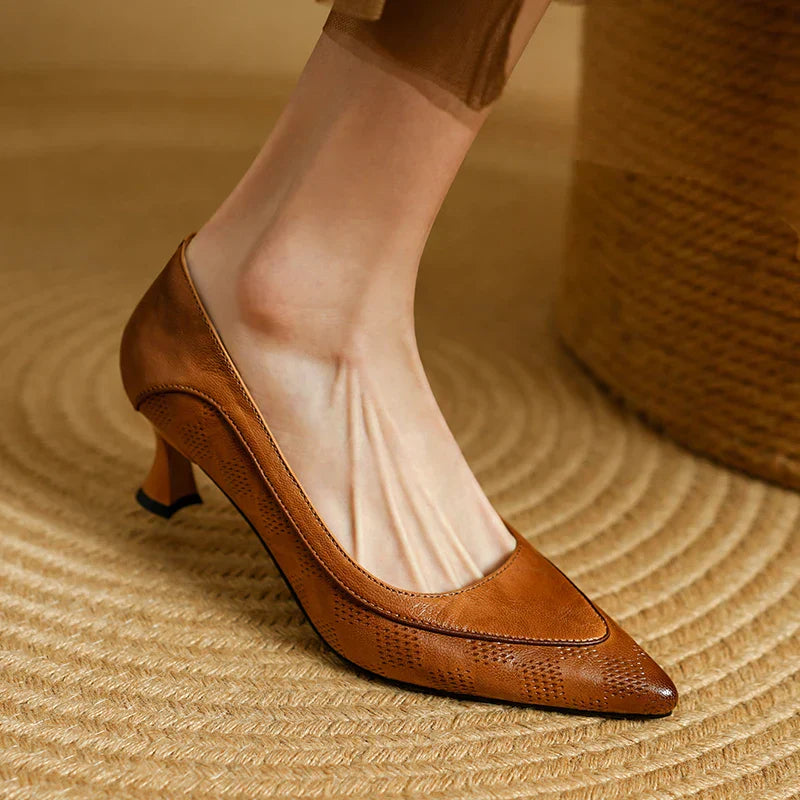 Women's Elegant Textured Pointed Toe Kitten Heel Pumps