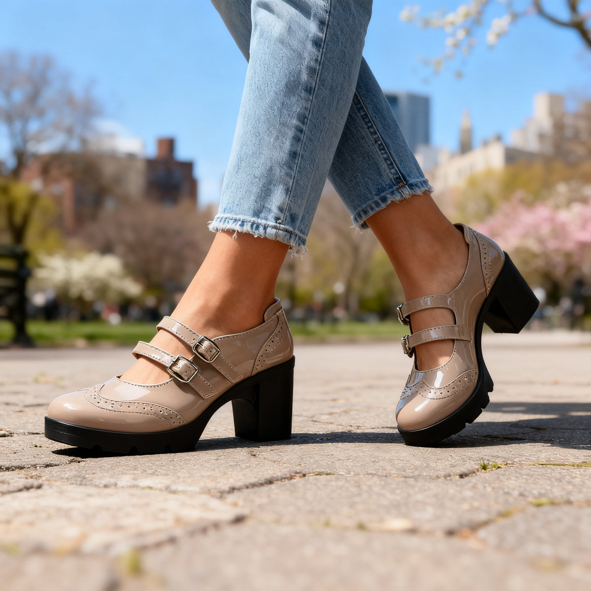 Women's Brogue-Inspired Double Strap Chunky Block Heel Mary Janes