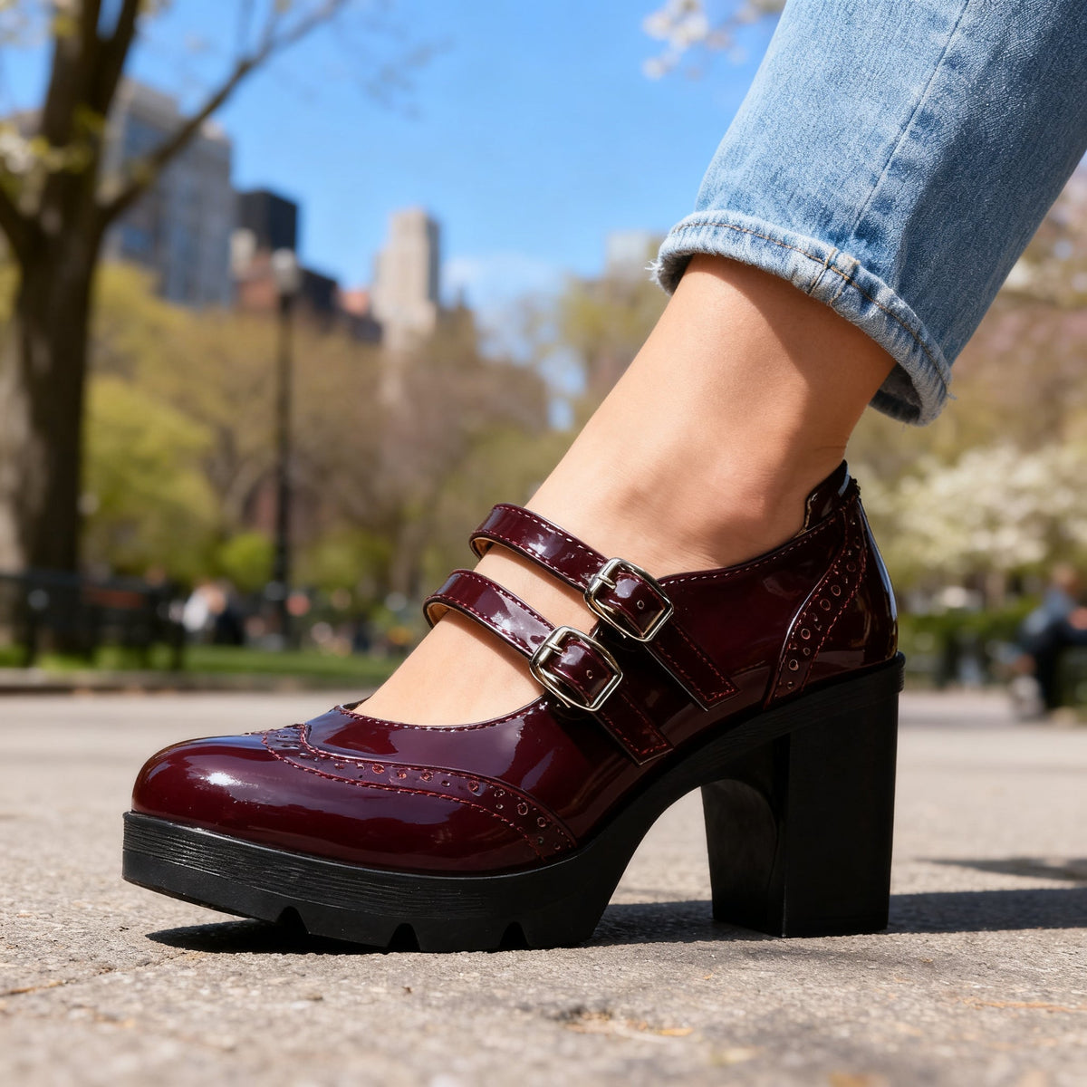 Women's Brogue-Inspired Double Strap Chunky Block Heel Mary Janes