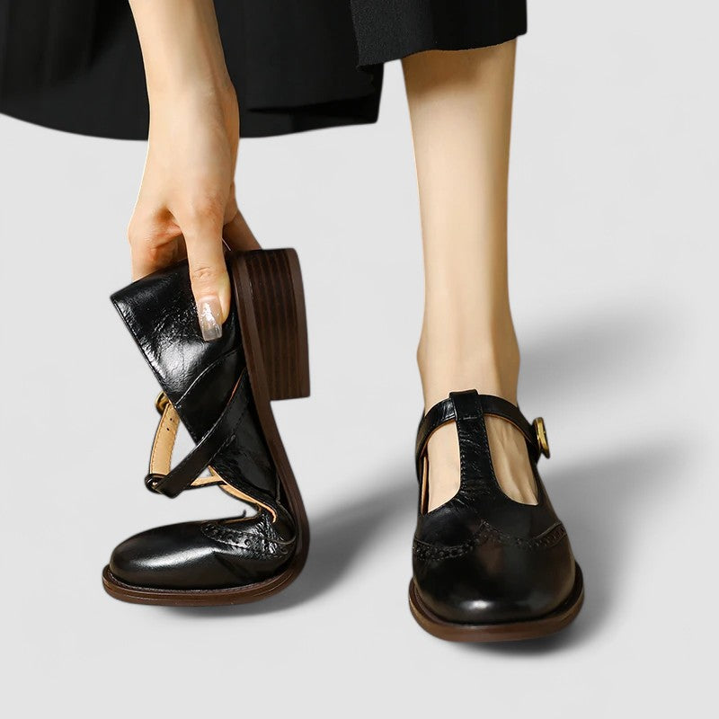 Women's Low Heeled T-Strap Brogue Mary Jane Shoes